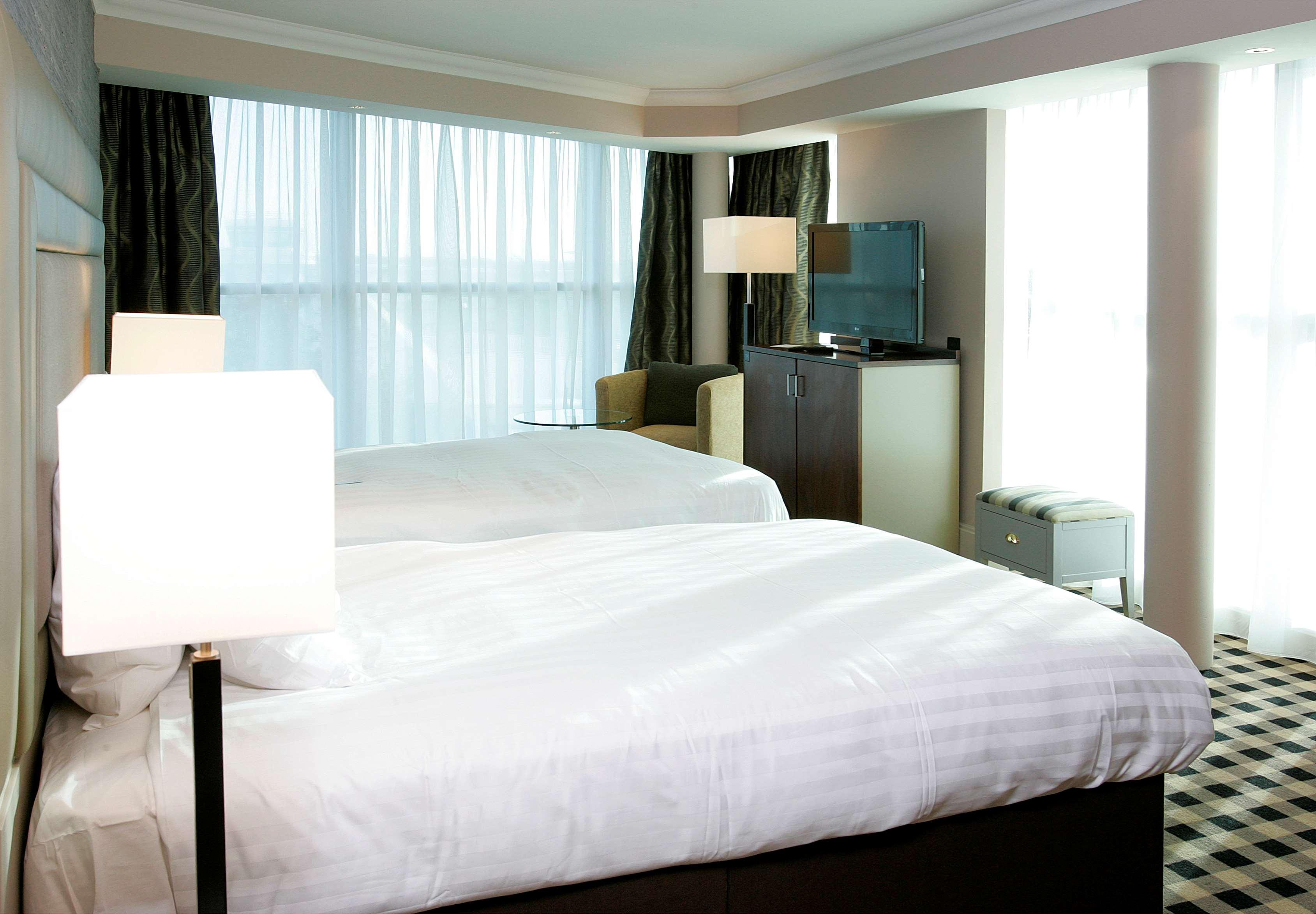 Doubletree By Hilton Hotel Newcastle International Airport Экстерьер фото