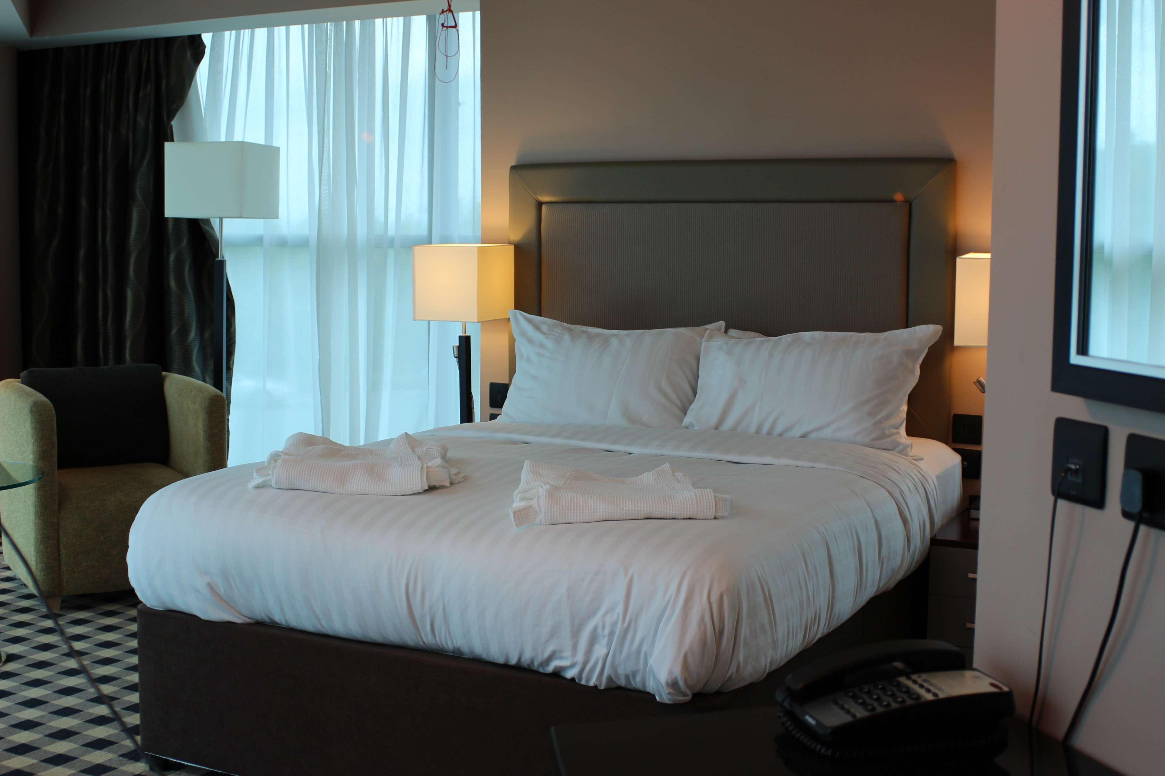Doubletree By Hilton Hotel Newcastle International Airport Экстерьер фото