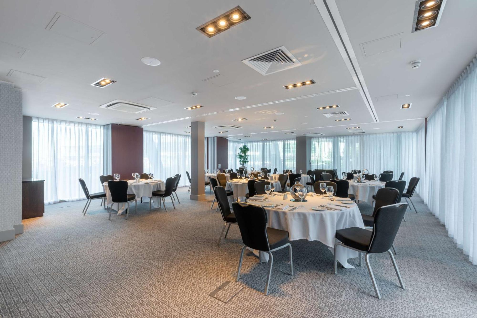 Doubletree By Hilton Hotel Newcastle International Airport Экстерьер фото