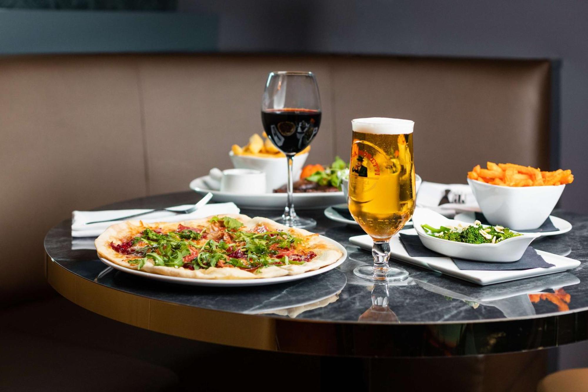 Doubletree By Hilton Hotel Newcastle International Airport Экстерьер фото